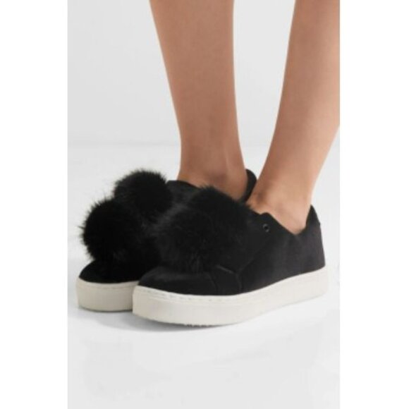 Sam Edelman Women's Black Leya Pom-Pom Faux Fur-Embellished Velvet Sneaker 7.5M - Picture 2 of 16